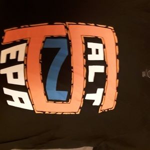 Concert tee